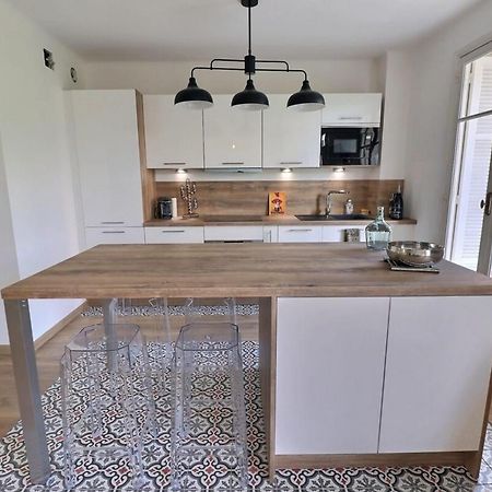 Charmant T2 Avec Balcon - Parking, Ac, Wifi Ajaccio  Luaran gambar