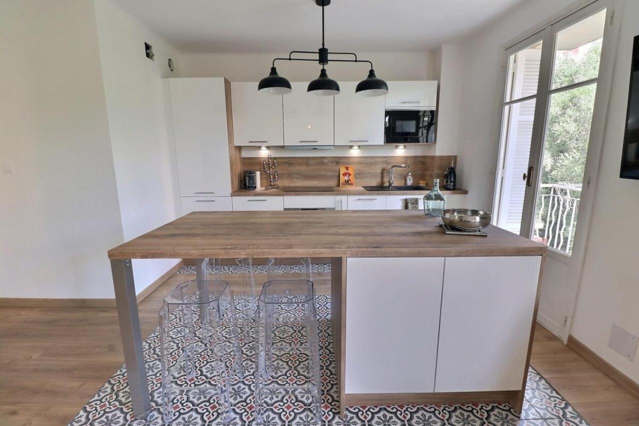 Charmant T2 Avec Balcon - Parking, Ac, Wifi Ajaccio  Luaran gambar